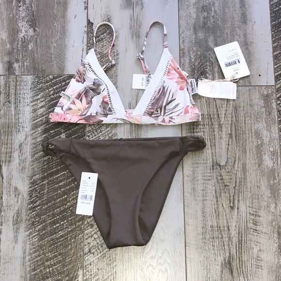 PacSun Other - White/ Mocha Floral Bikini